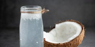 uống rau om với nước dừa có tác dụng gì